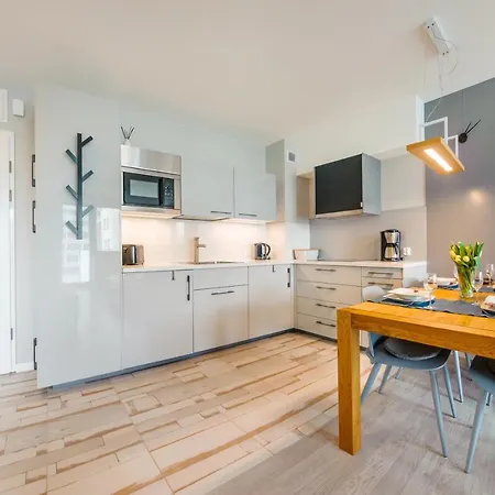 Blizej Morza, Sun & Snow Daire *